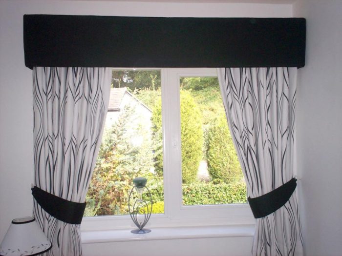 Made To Measure Curtains Gallery | Hole In The Wall Curtains Ltd
